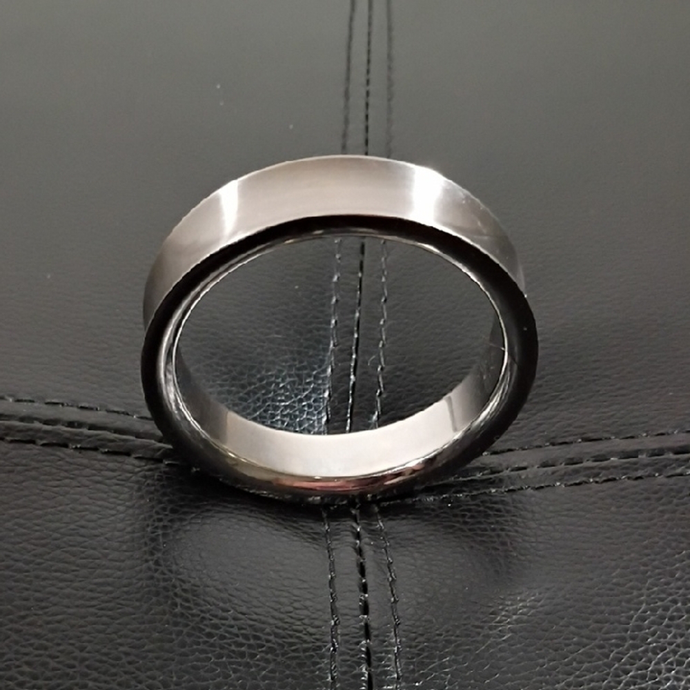 Men's Stainless Steel C-ring Large - Picture 8 of 8